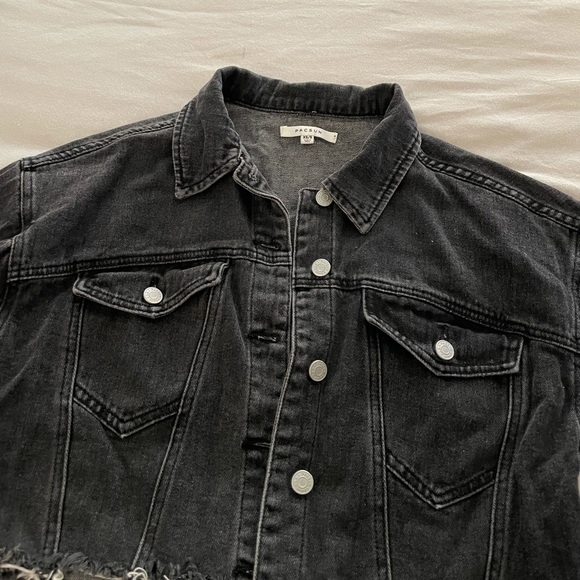 Pacsun black cropped jean jacket - Picture 2 of 5